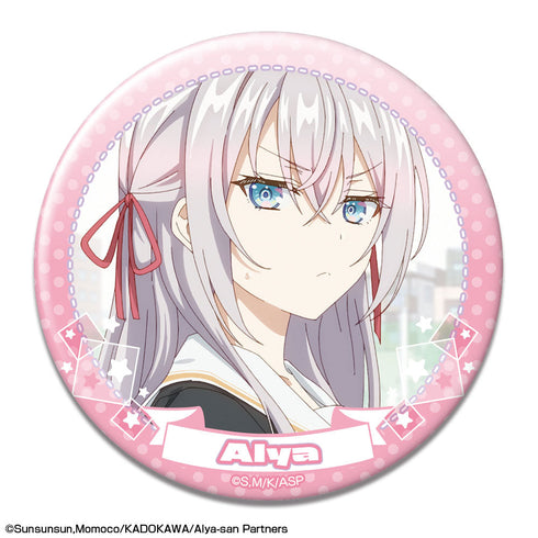『時々ボソッとロシア語でデレる隣のアーリャさん』缶バッジ デザイン11(アーリャ/K)【202501再販】